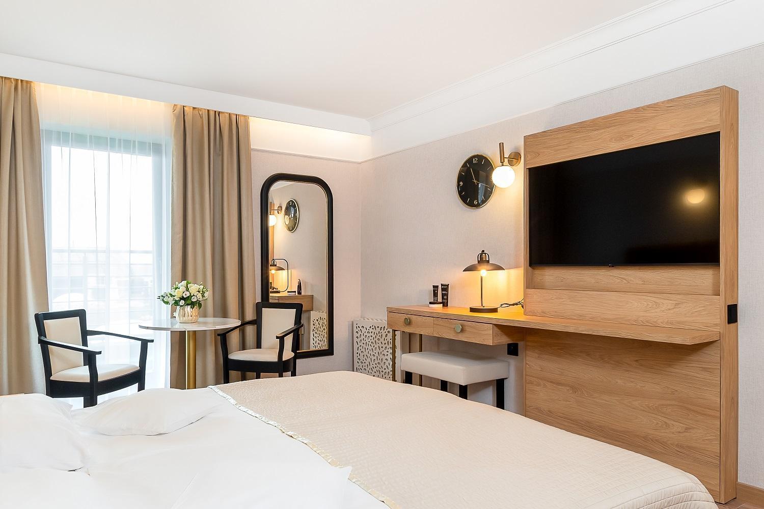 Hotel Medical Spa Malinowy Zdroj Solec-Zdrój Kültér fotó